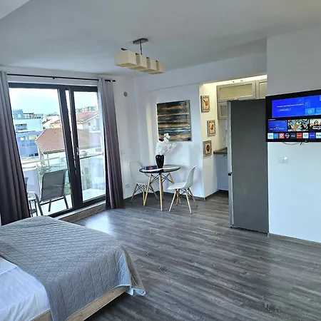 Salonika, Mamaia Nord, Zona Alezzi Năvodari