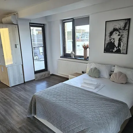 Apartament Salonika, Mamaia Nord, Zona Alezzi *