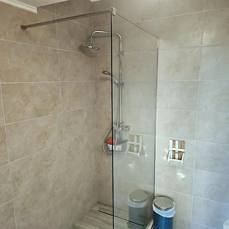 Salonika, Mamaia Nord, Zona Alezzi Apartament